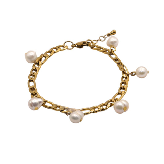 Pearl Charm bracelet Gold