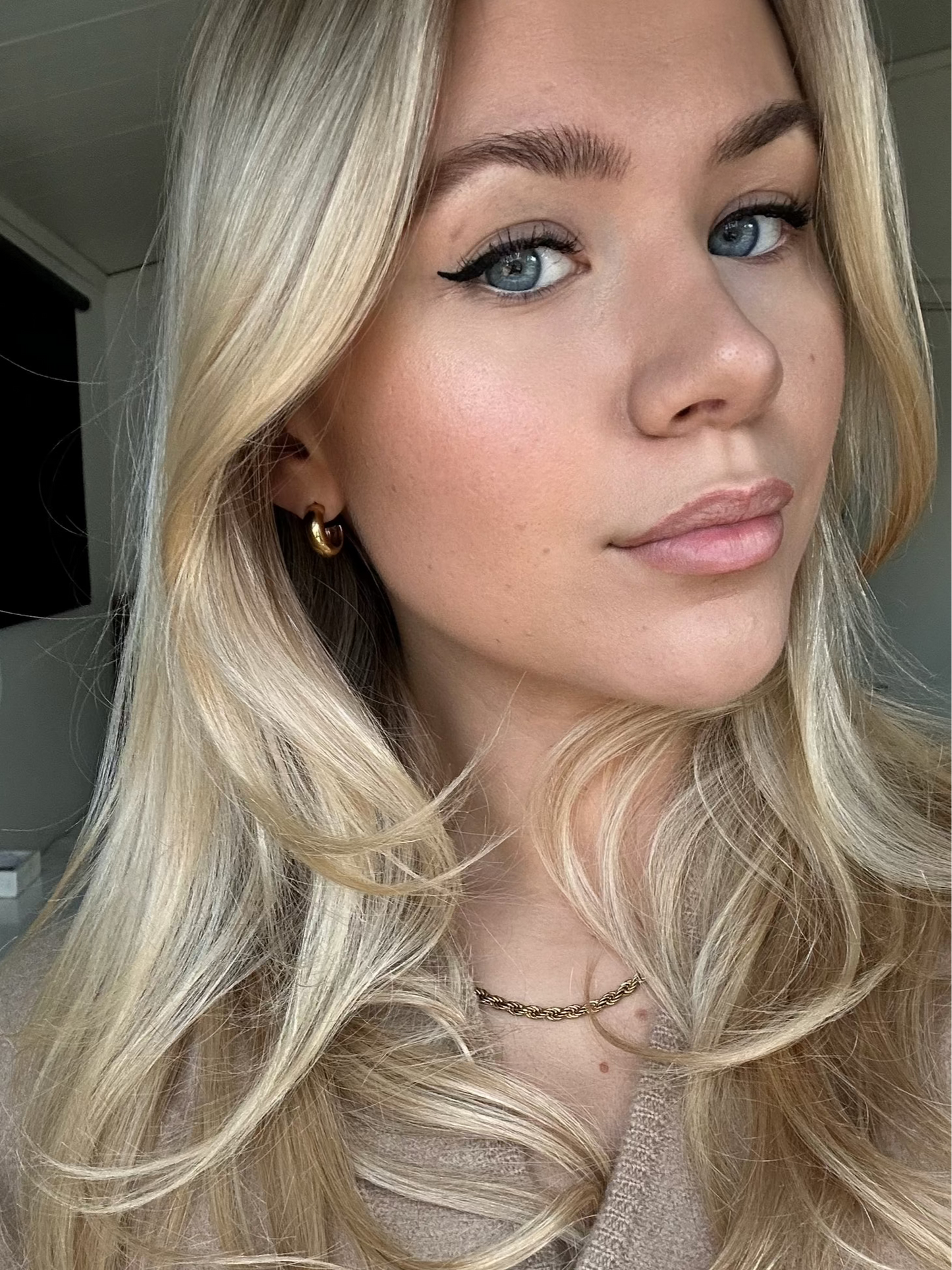 Everyday hoops Gold